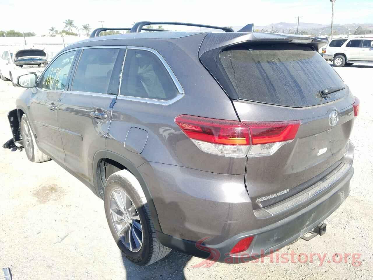 5TDKZRFH1KS559489 2019 TOYOTA HIGHLANDER