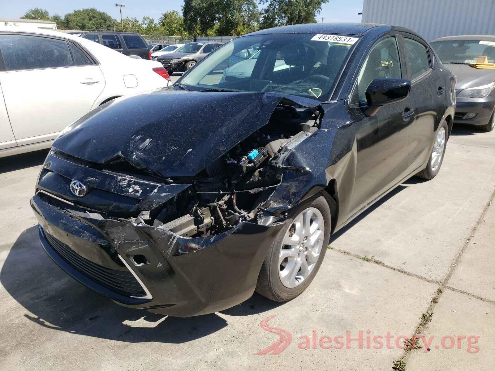 3MYDLBYV3JY323231 2018 TOYOTA YARIS