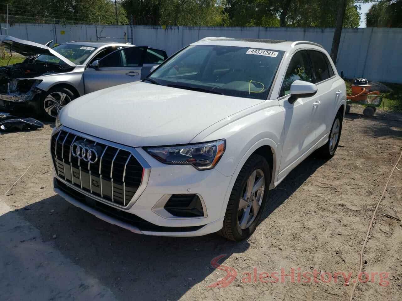 WA1AECF30L1075119 2020 AUDI Q3