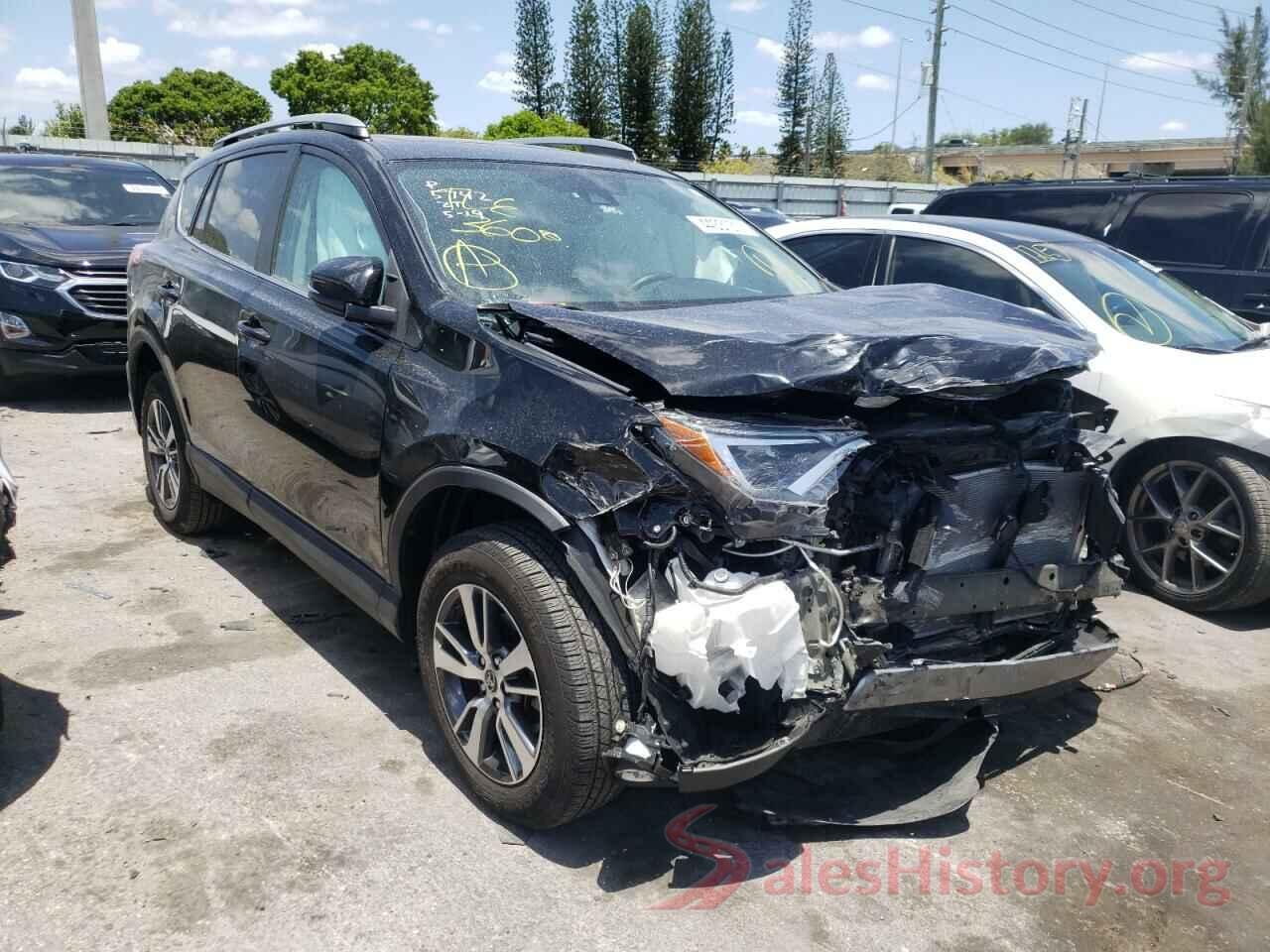 2T3WFREV0JW515742 2018 TOYOTA RAV4