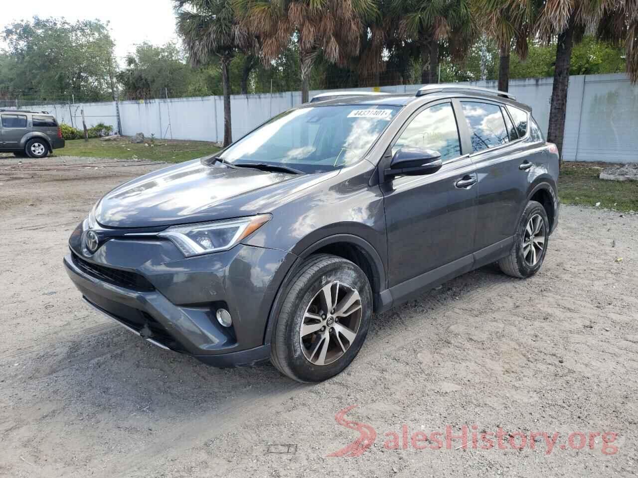 JTMWFREV5HJ102224 2017 TOYOTA RAV4