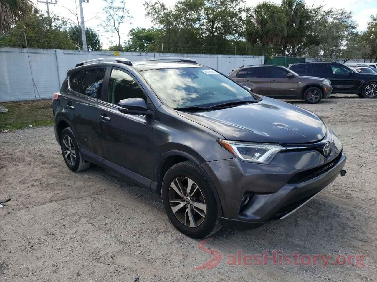 JTMWFREV5HJ102224 2017 TOYOTA RAV4