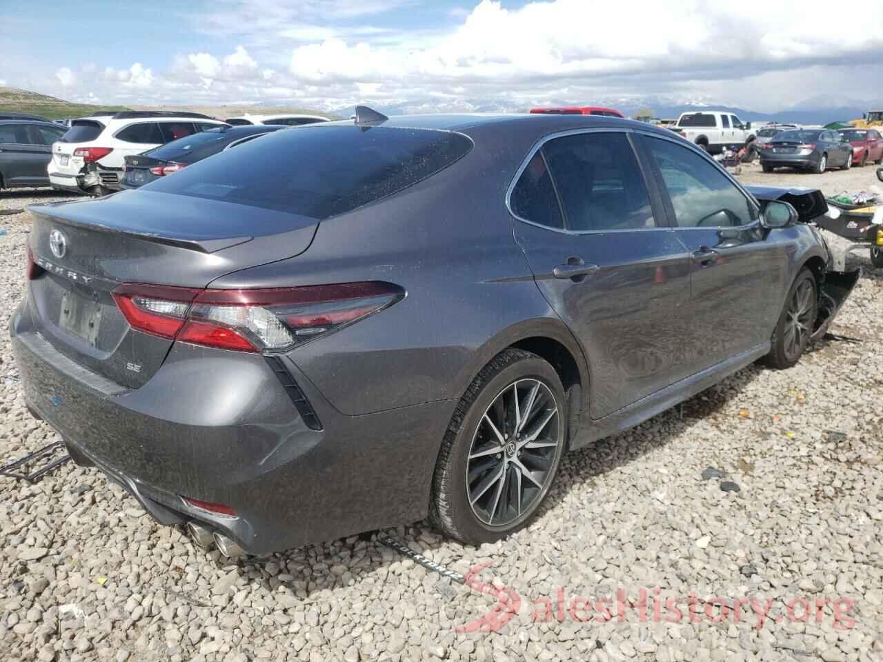 4T1G11AK2MU475712 2021 TOYOTA CAMRY