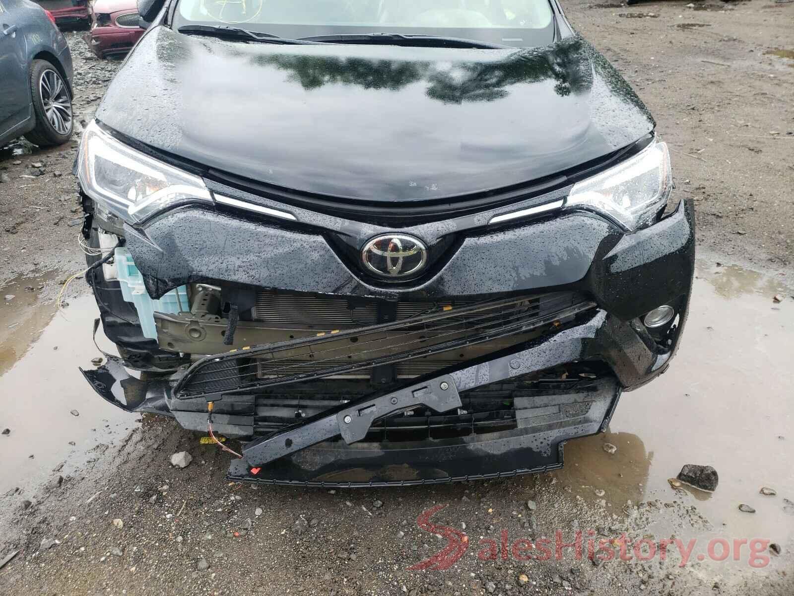 2T3DFREV1HW642632 2017 TOYOTA RAV4