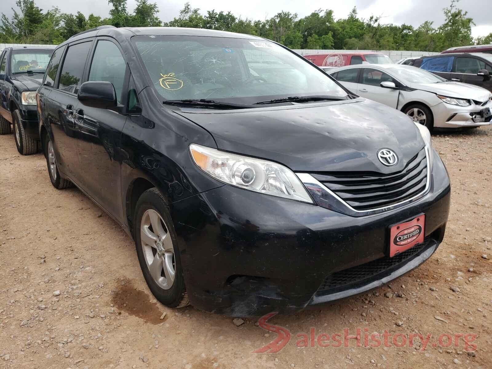 5TDKK3DC9GS713012 2016 TOYOTA SIENNA