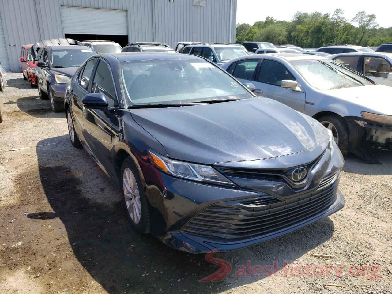 4T1C11AK0LU885826 2020 TOYOTA CAMRY