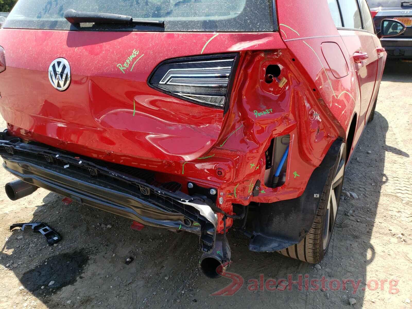 3VW447AU0JM297735 2018 VOLKSWAGEN GTI