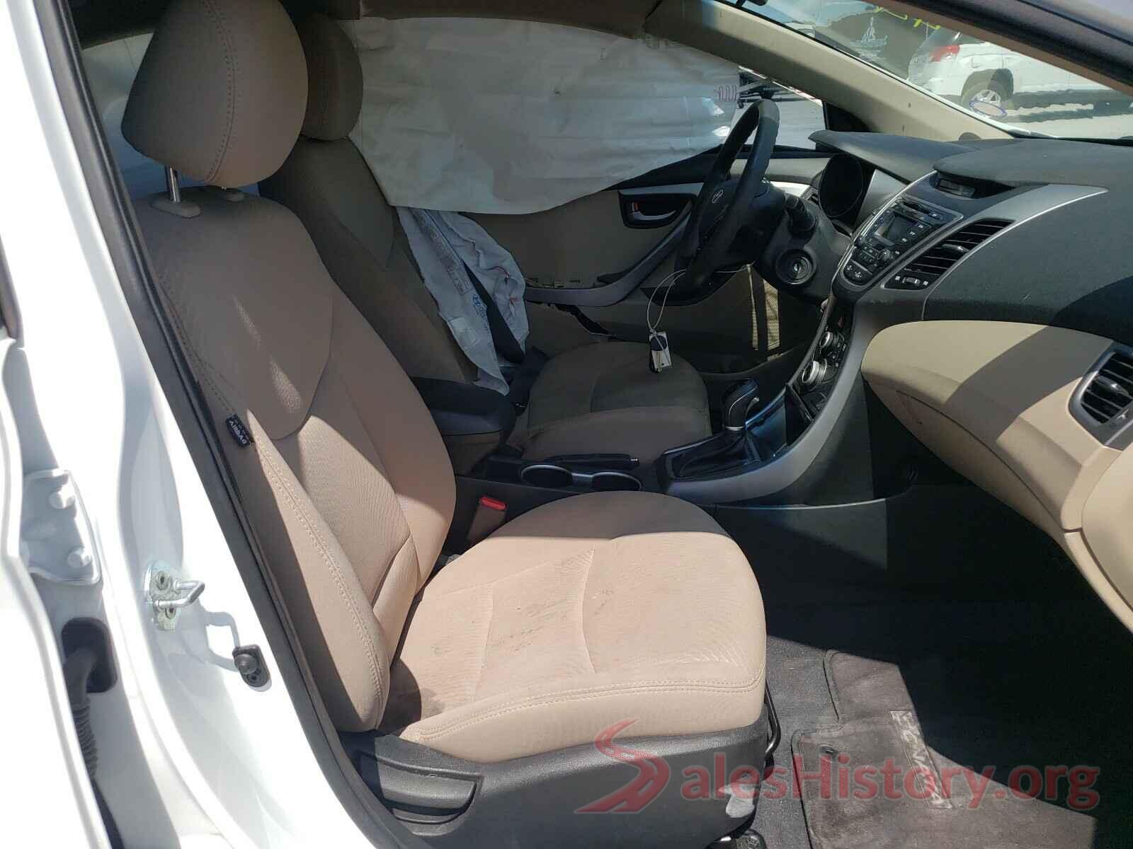 5NPDH4AE4GH772638 2016 HYUNDAI ELANTRA