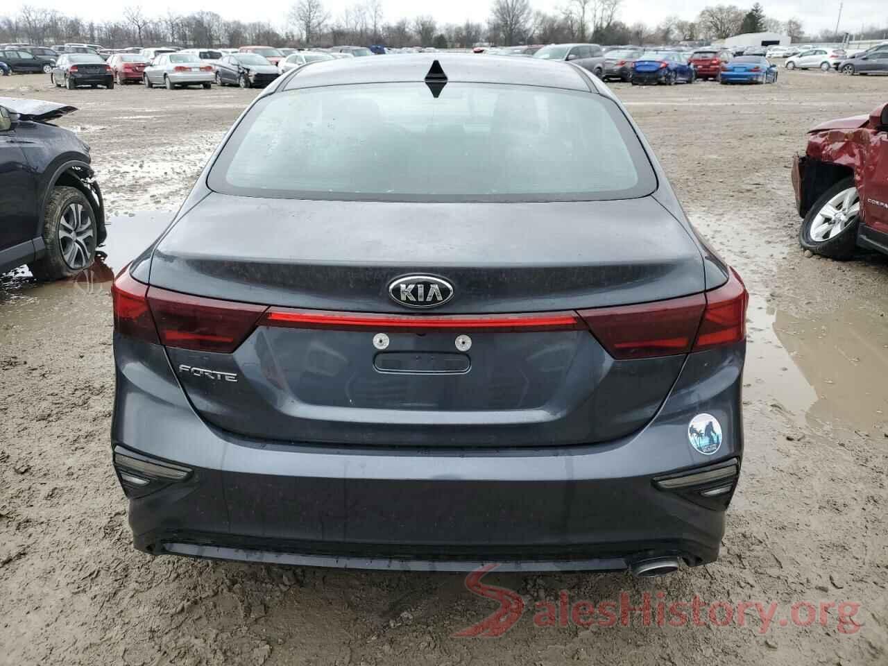 3KPF24AD2KE014375 2019 KIA FORTE