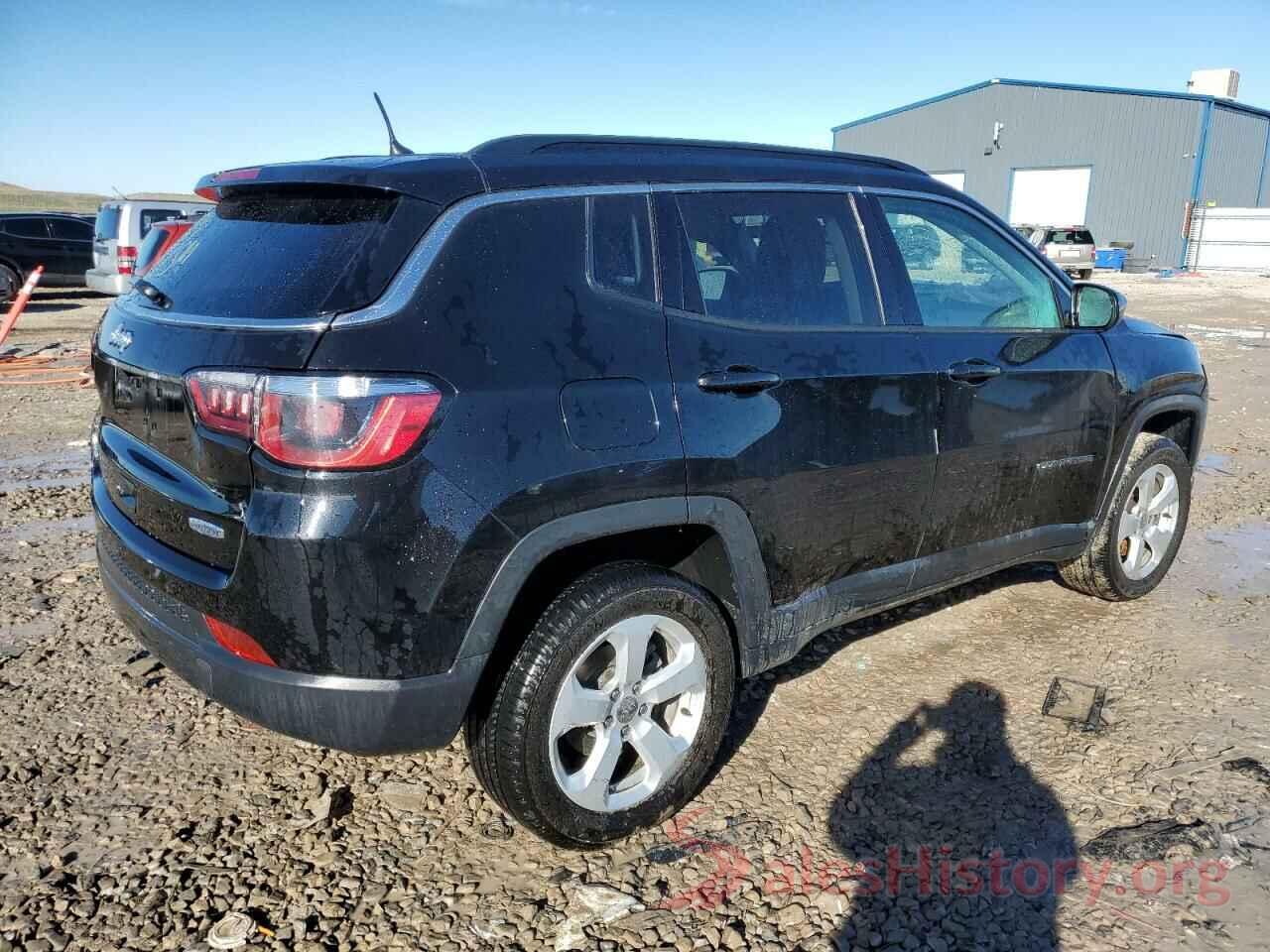 3C4NJDBB0JT291242 2018 JEEP COMPASS