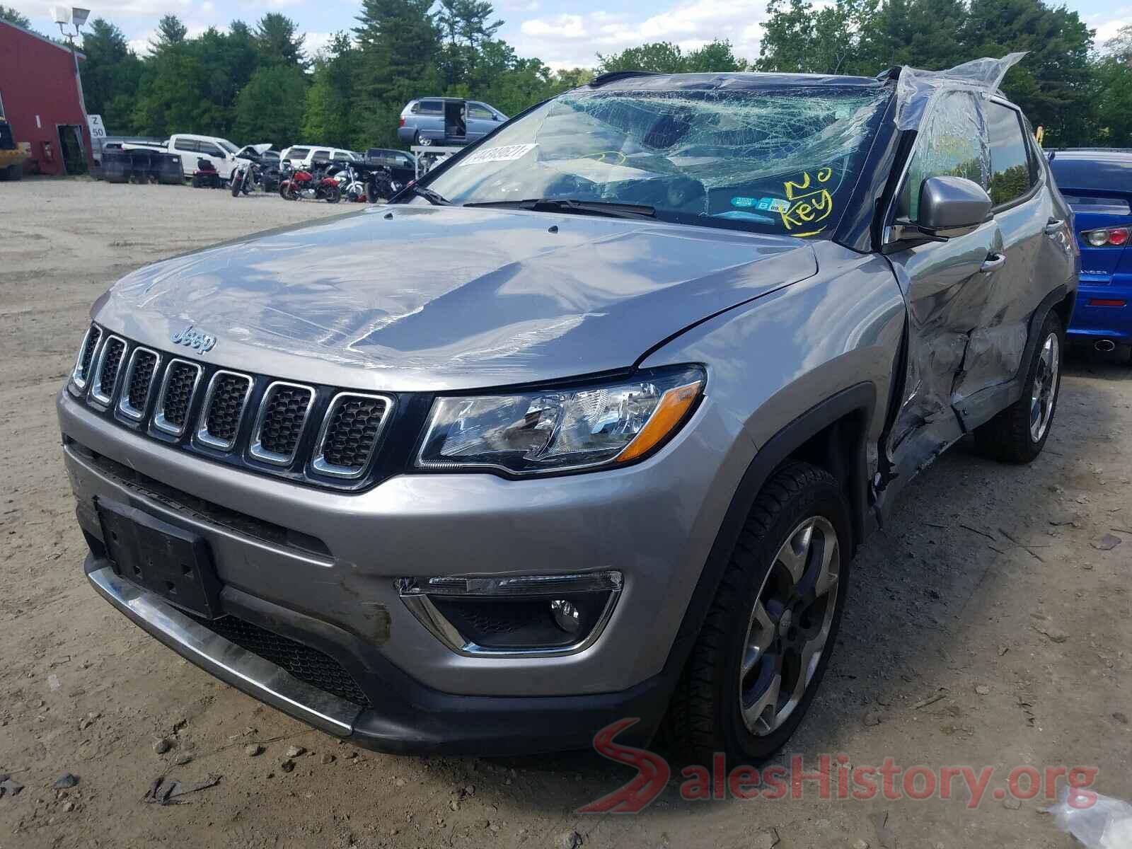 3C4NJDCB8JT144018 2018 JEEP COMPASS