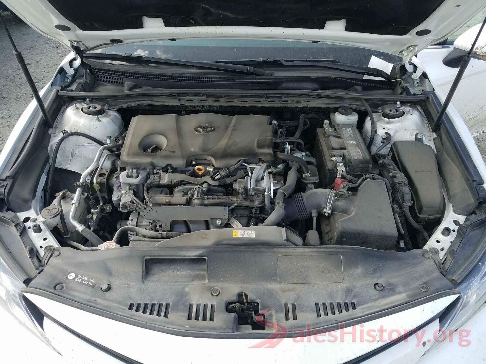 4T1B11HK2JU590323 2018 TOYOTA CAMRY