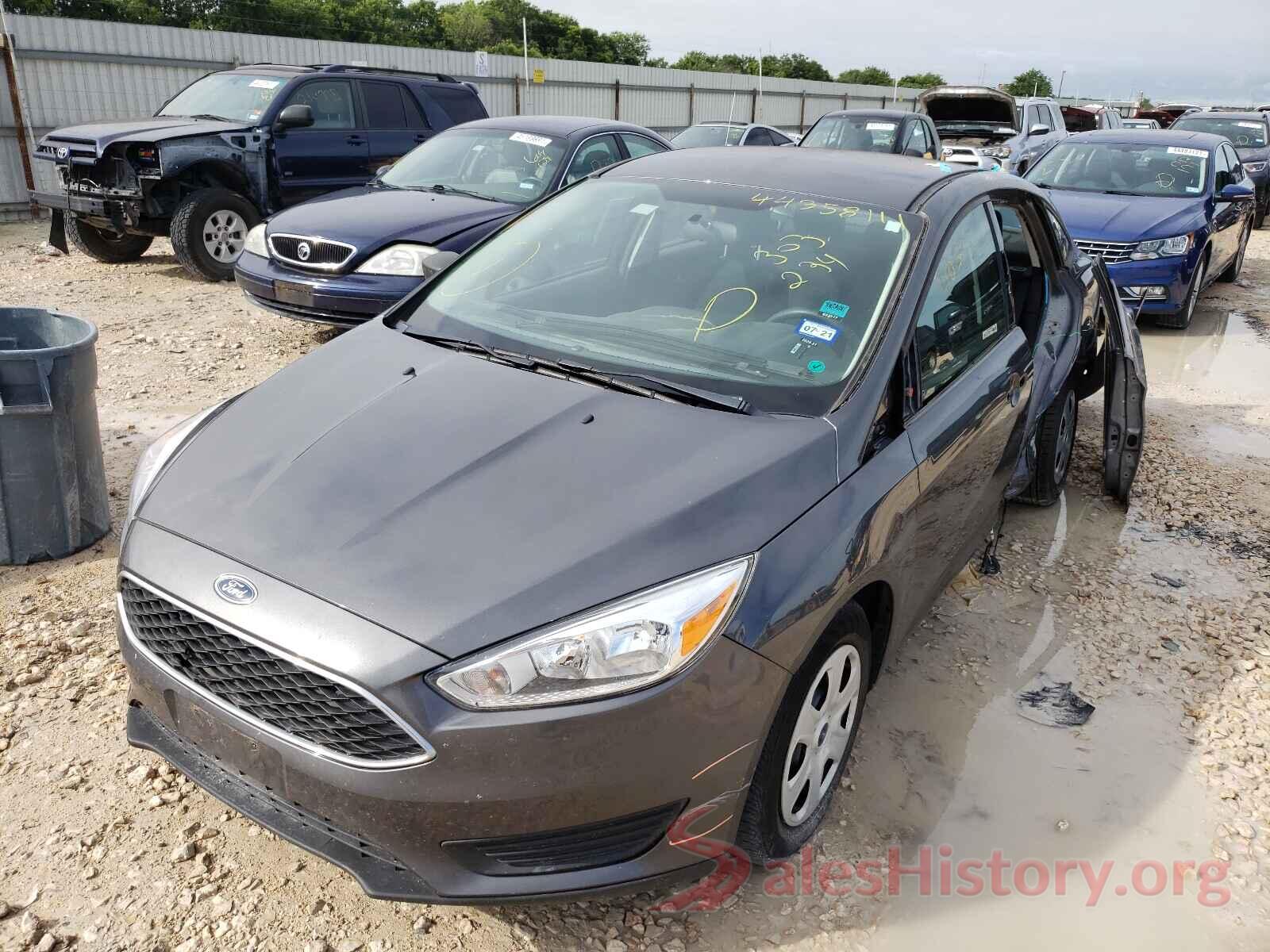 1FADP3E23HL303234 2017 FORD FOCUS