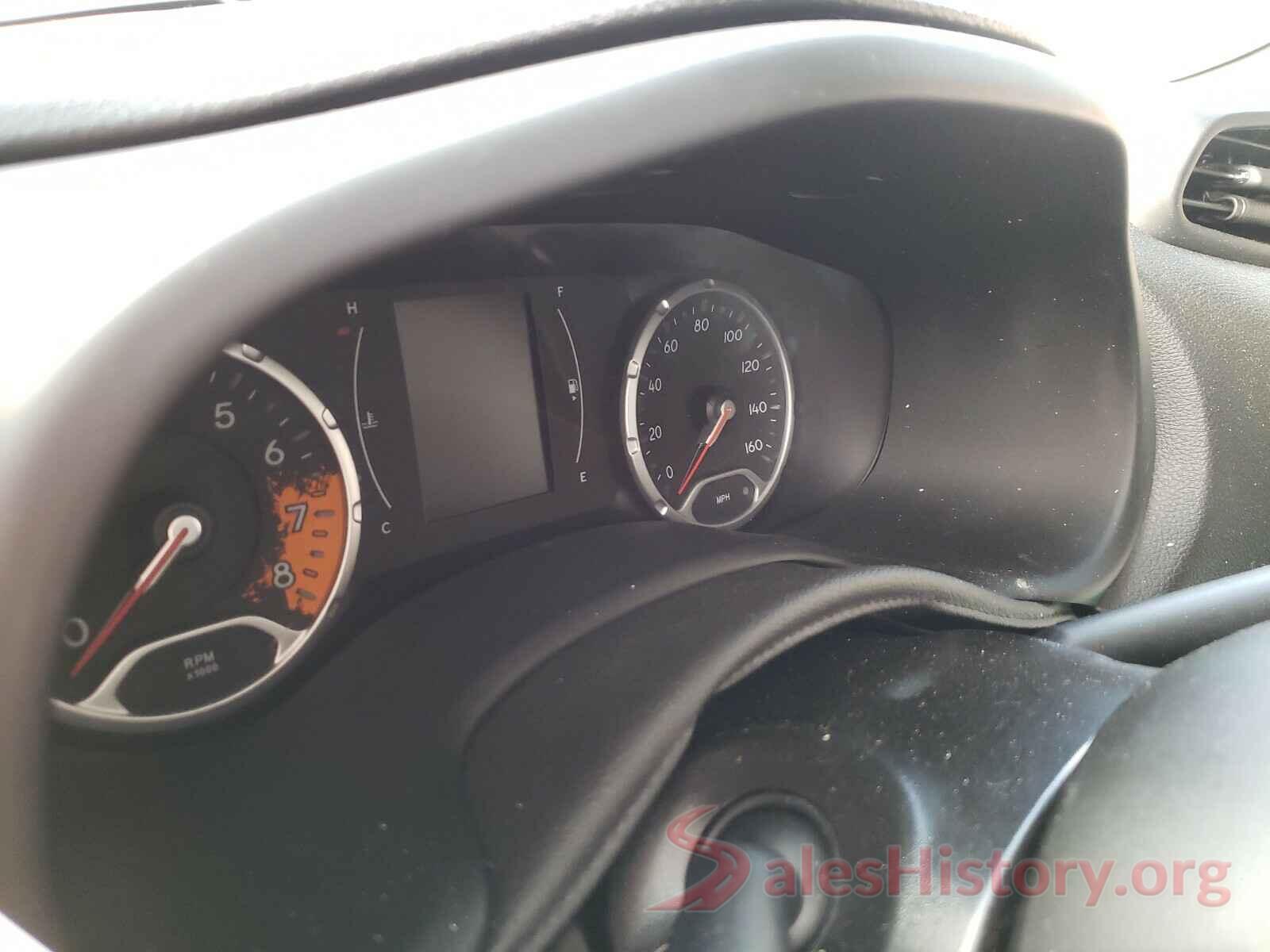 ZACCJBAB0JPJ01263 2018 JEEP RENEGADE