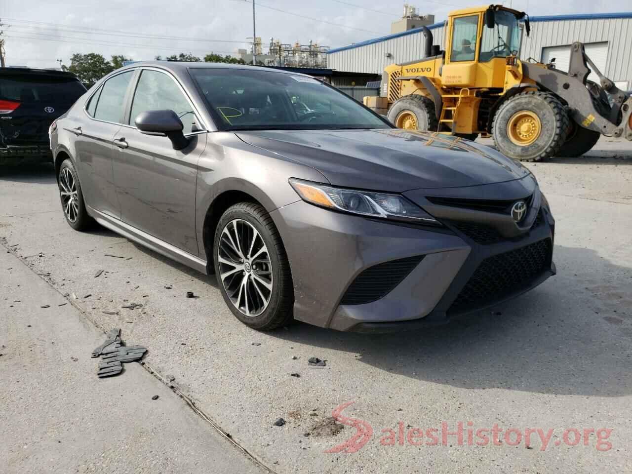 4T1B11HK3JU148540 2018 TOYOTA CAMRY