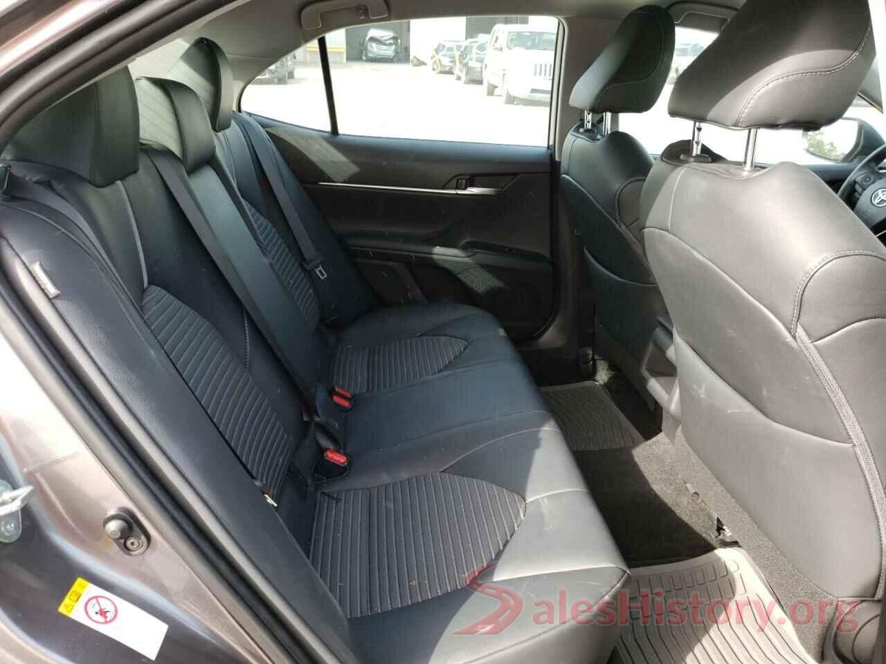 4T1B11HK3JU148540 2018 TOYOTA CAMRY