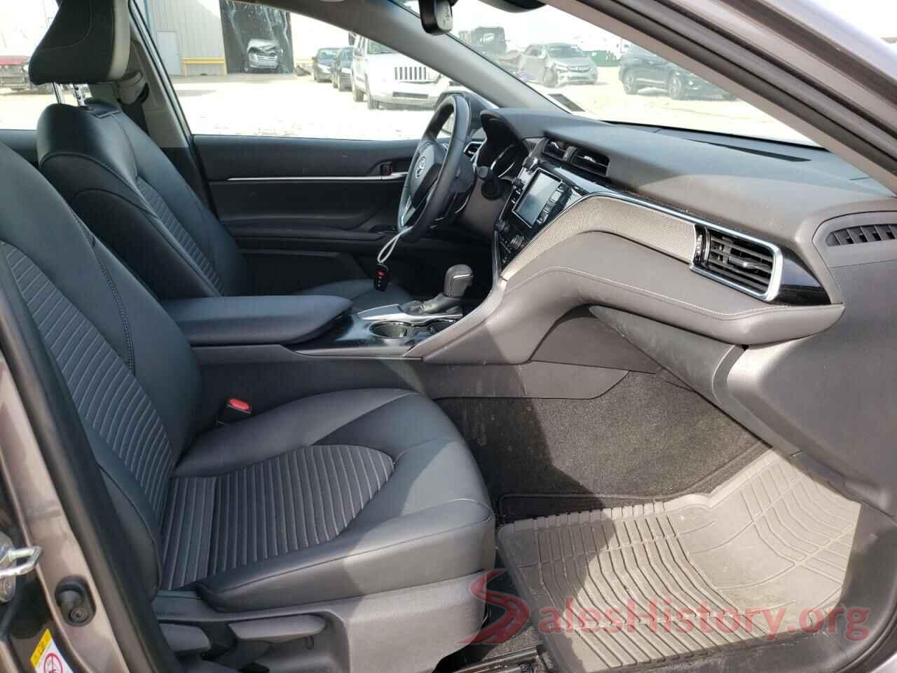 4T1B11HK3JU148540 2018 TOYOTA CAMRY