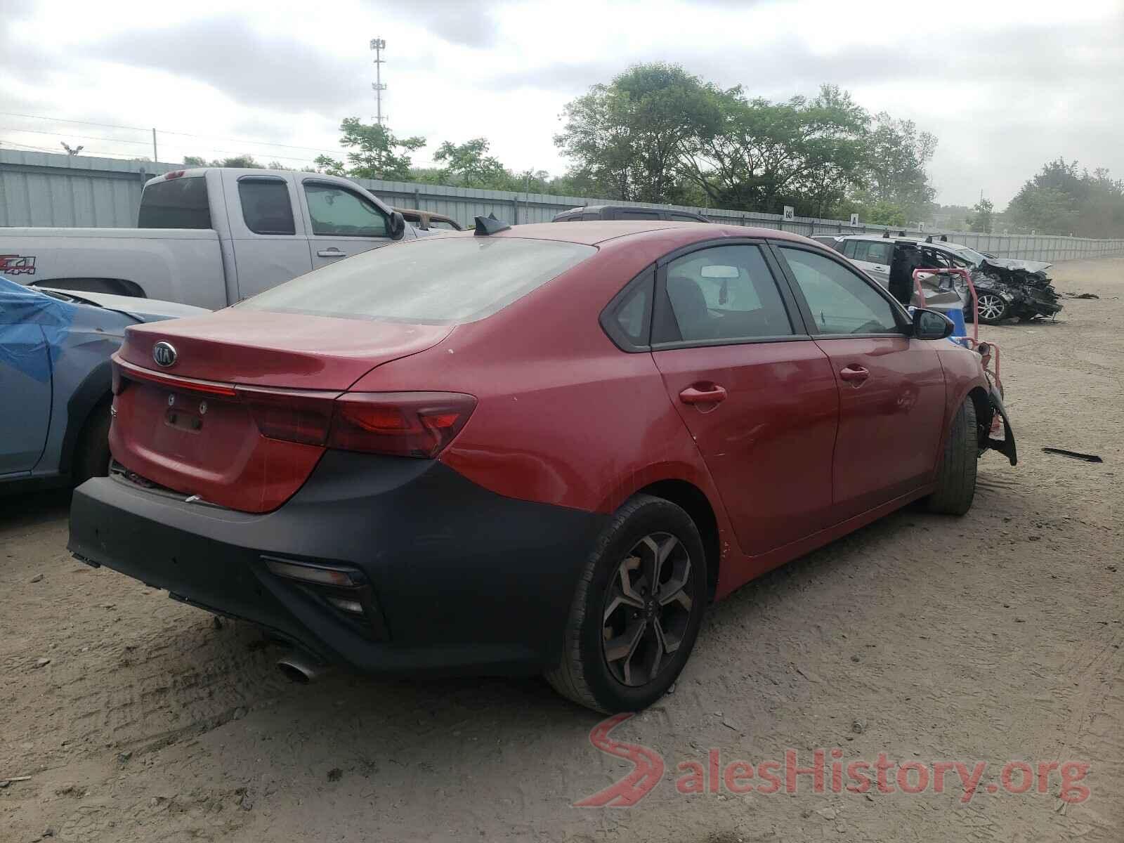 3KPF24AD8KE099335 2019 KIA FORTE