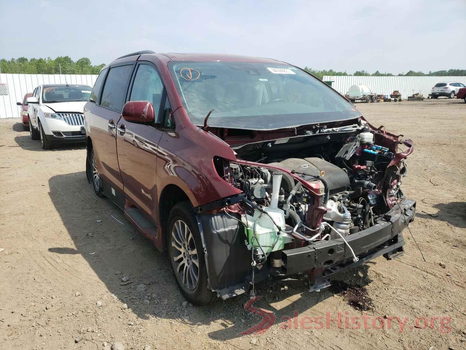 5TDYZ3DC6JS961201 2018 TOYOTA SIENNA