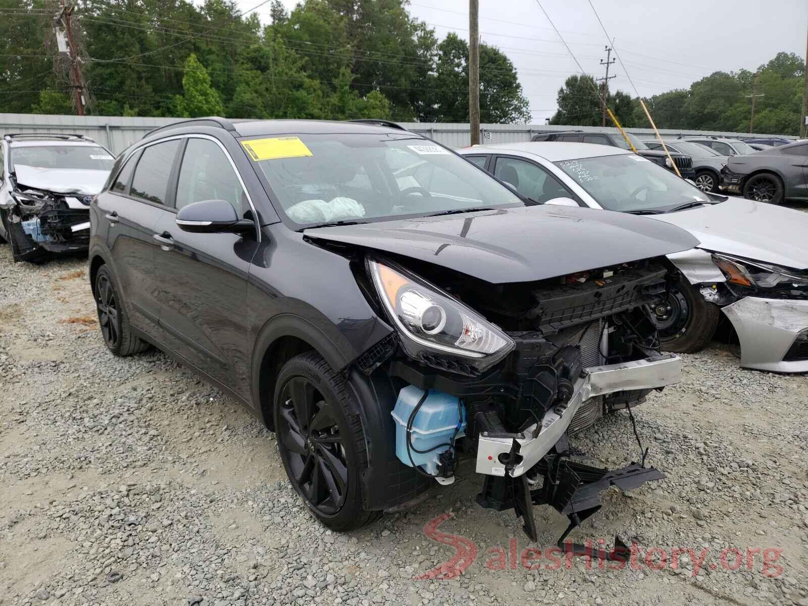 KNDCC3LC6K5253695 2019 KIA NIRO