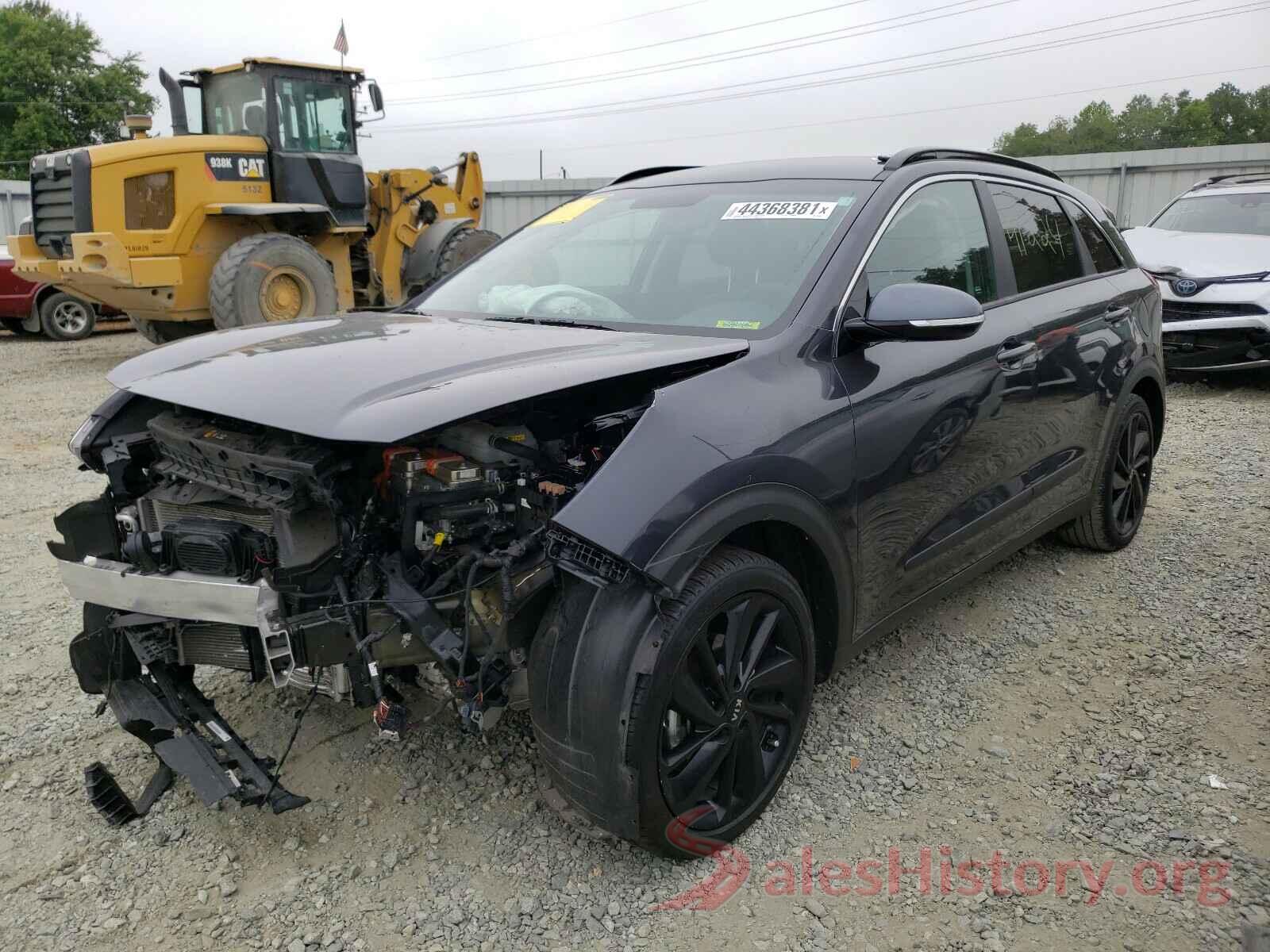 KNDCC3LC6K5253695 2019 KIA NIRO