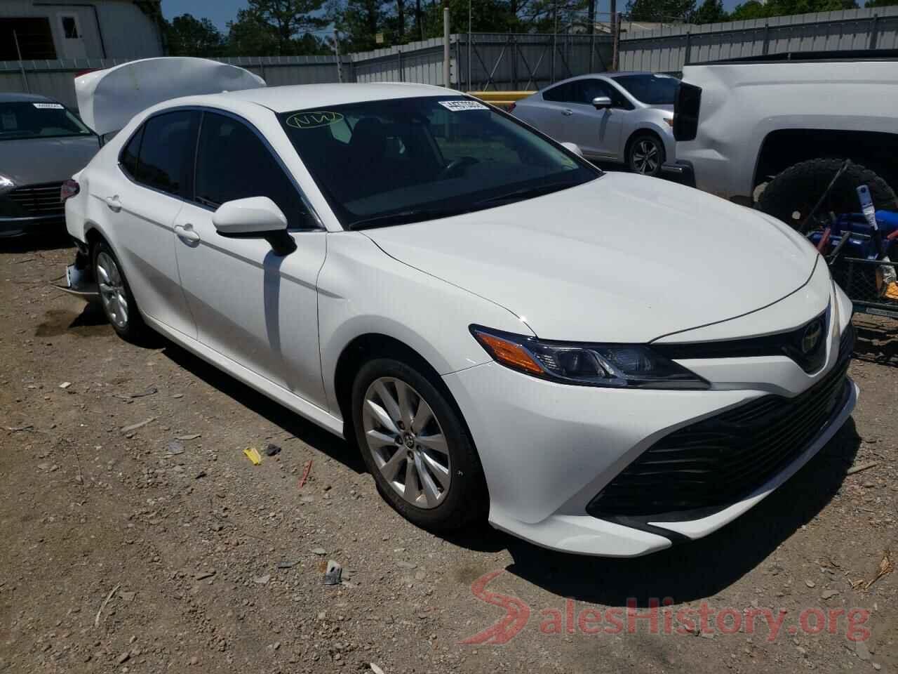 4T1B11HK5KU693298 2019 TOYOTA CAMRY