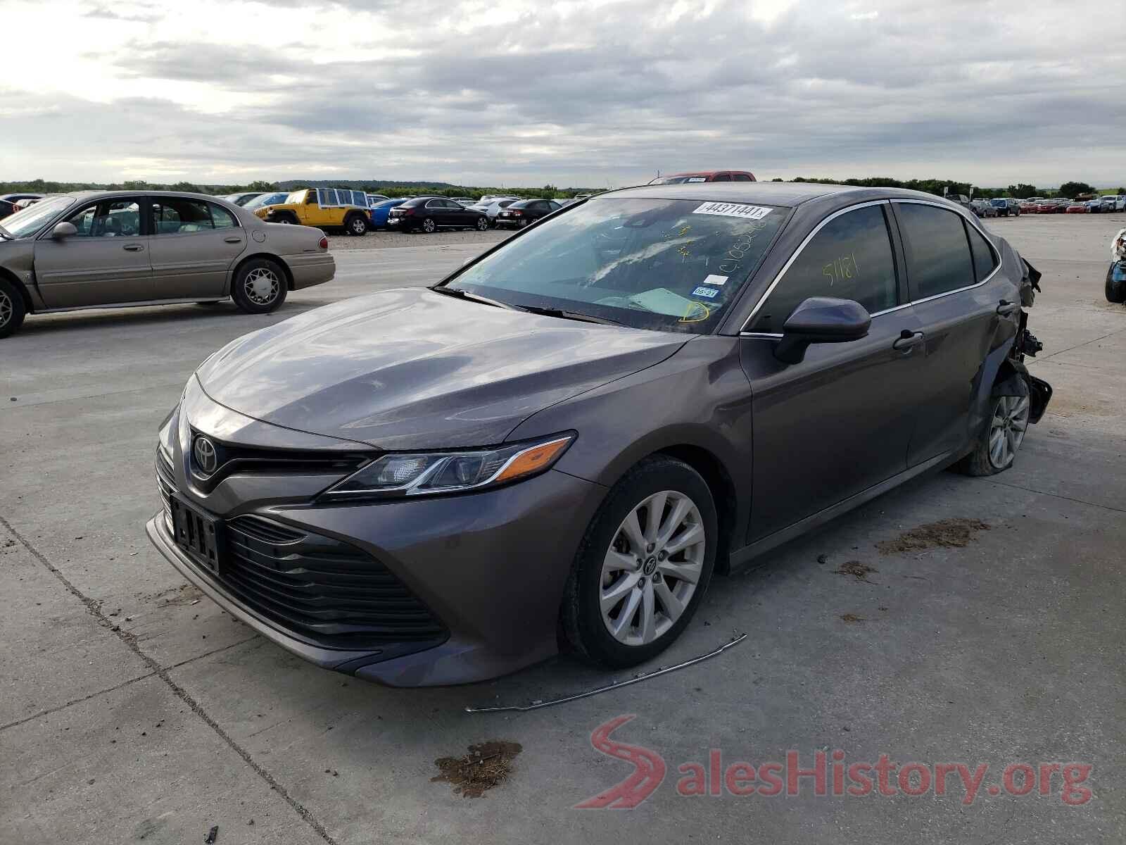 4T1B11HK4JU608191 2018 TOYOTA CAMRY