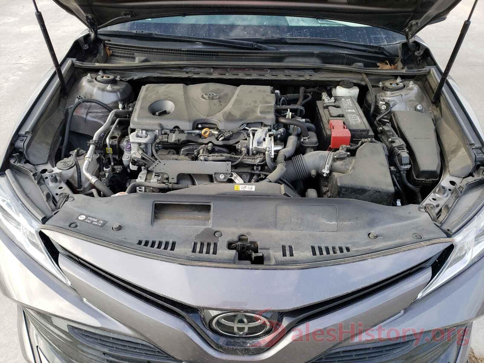 4T1B11HK4JU608191 2018 TOYOTA CAMRY