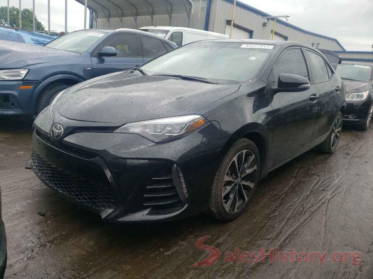 2T1BURHE6JC037983 2018 TOYOTA COROLLA