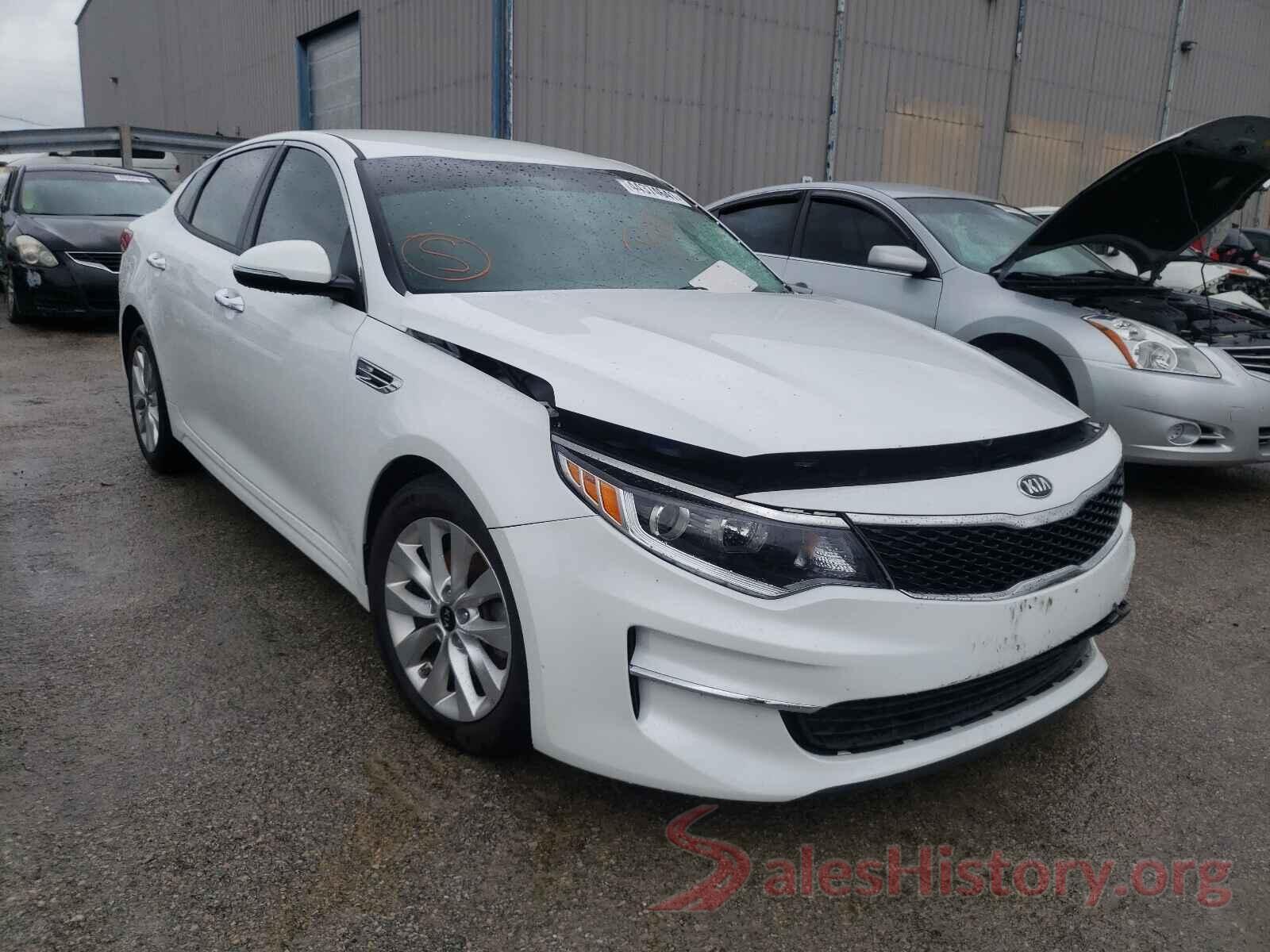 5XXGT4L30JG265214 2018 KIA OPTIMA