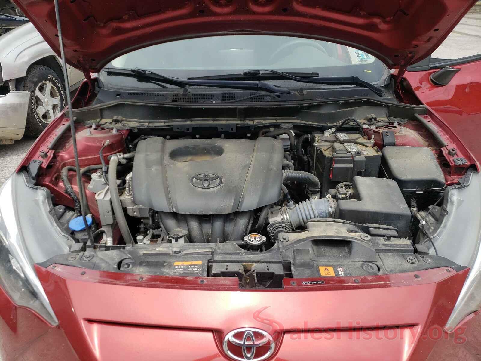 3MYDLBYV9JY311925 2018 TOYOTA YARIS