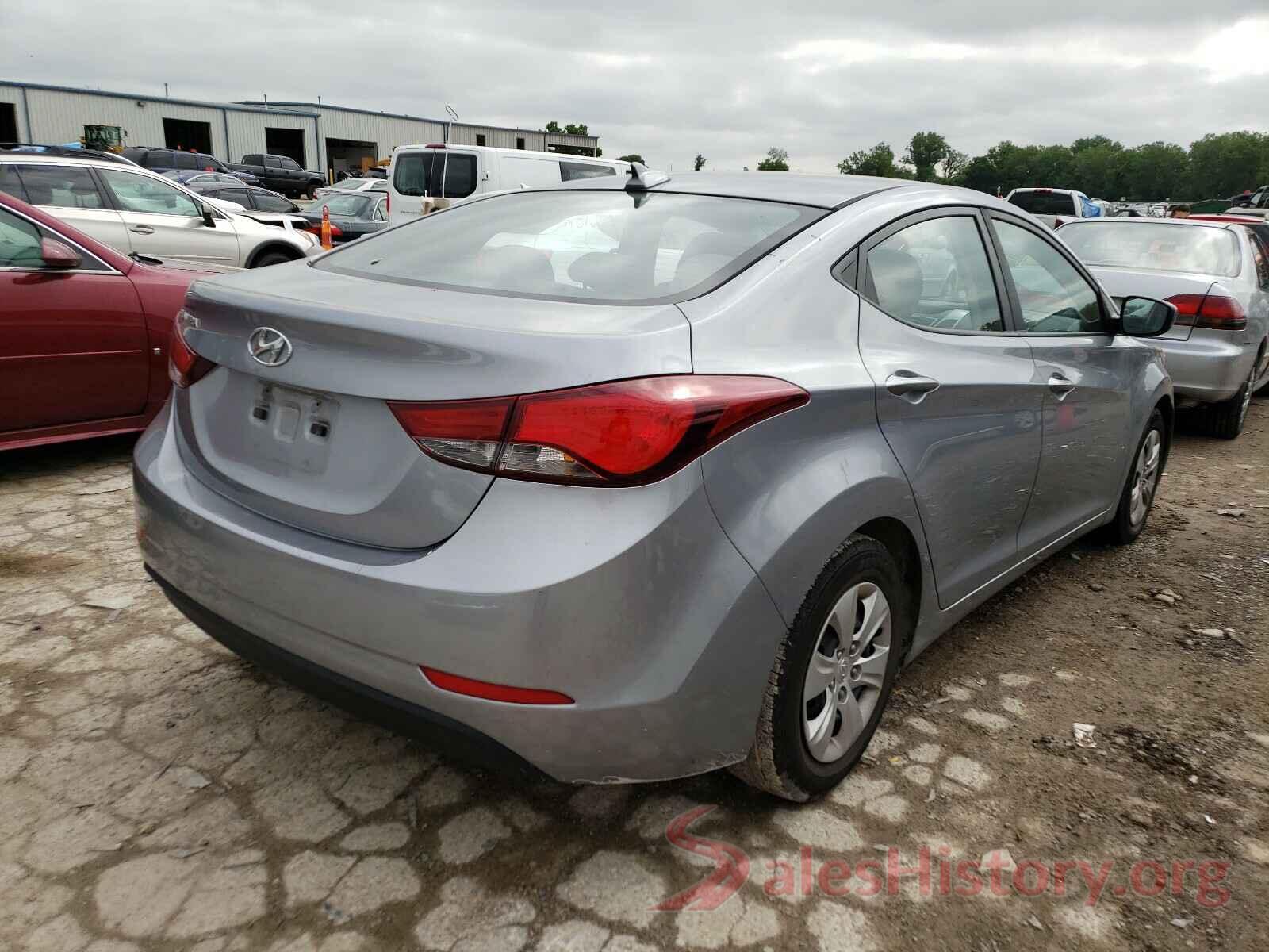 5NPDH4AE9GH758038 2016 HYUNDAI ELANTRA