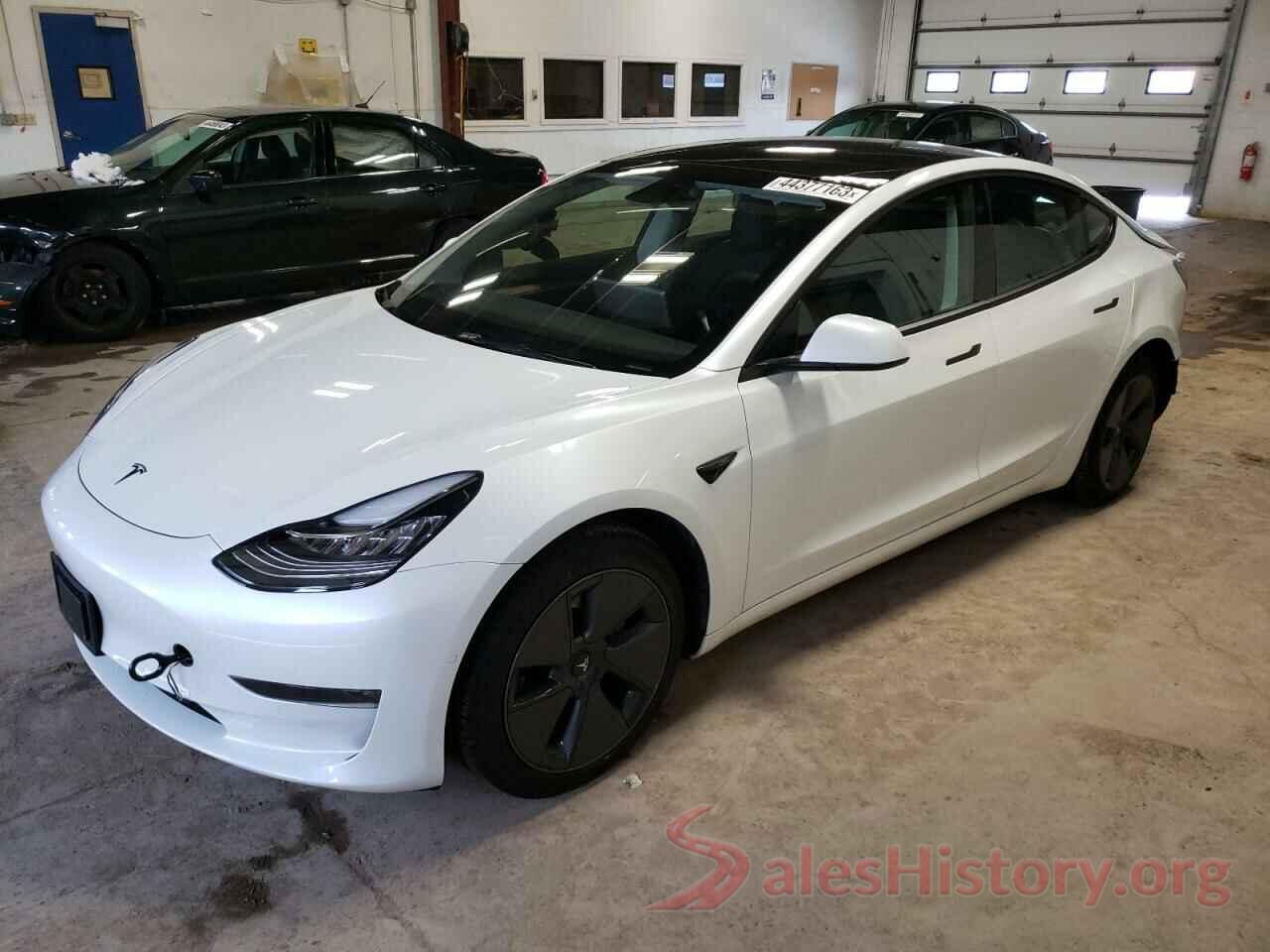 5YJ3E1EB1NF260060 2022 TESLA MODEL 3