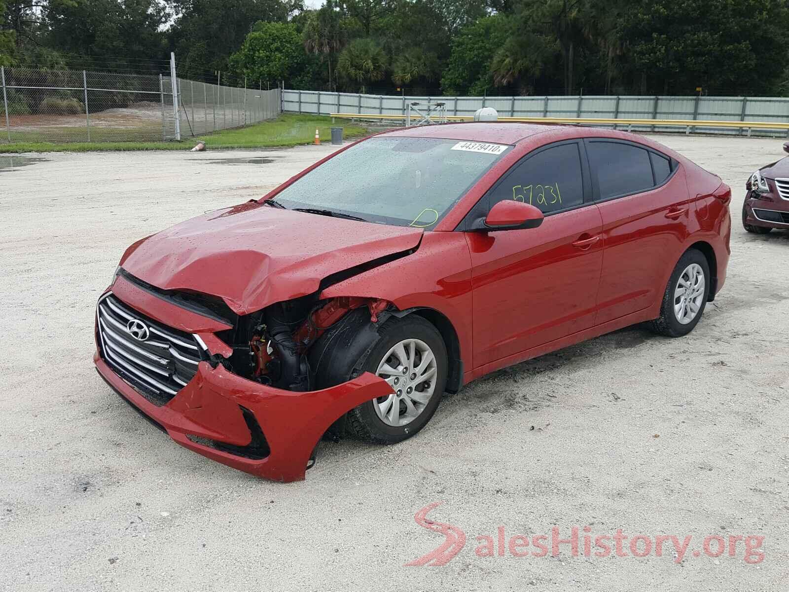 5NPD74LF8JH297639 2018 HYUNDAI ELANTRA