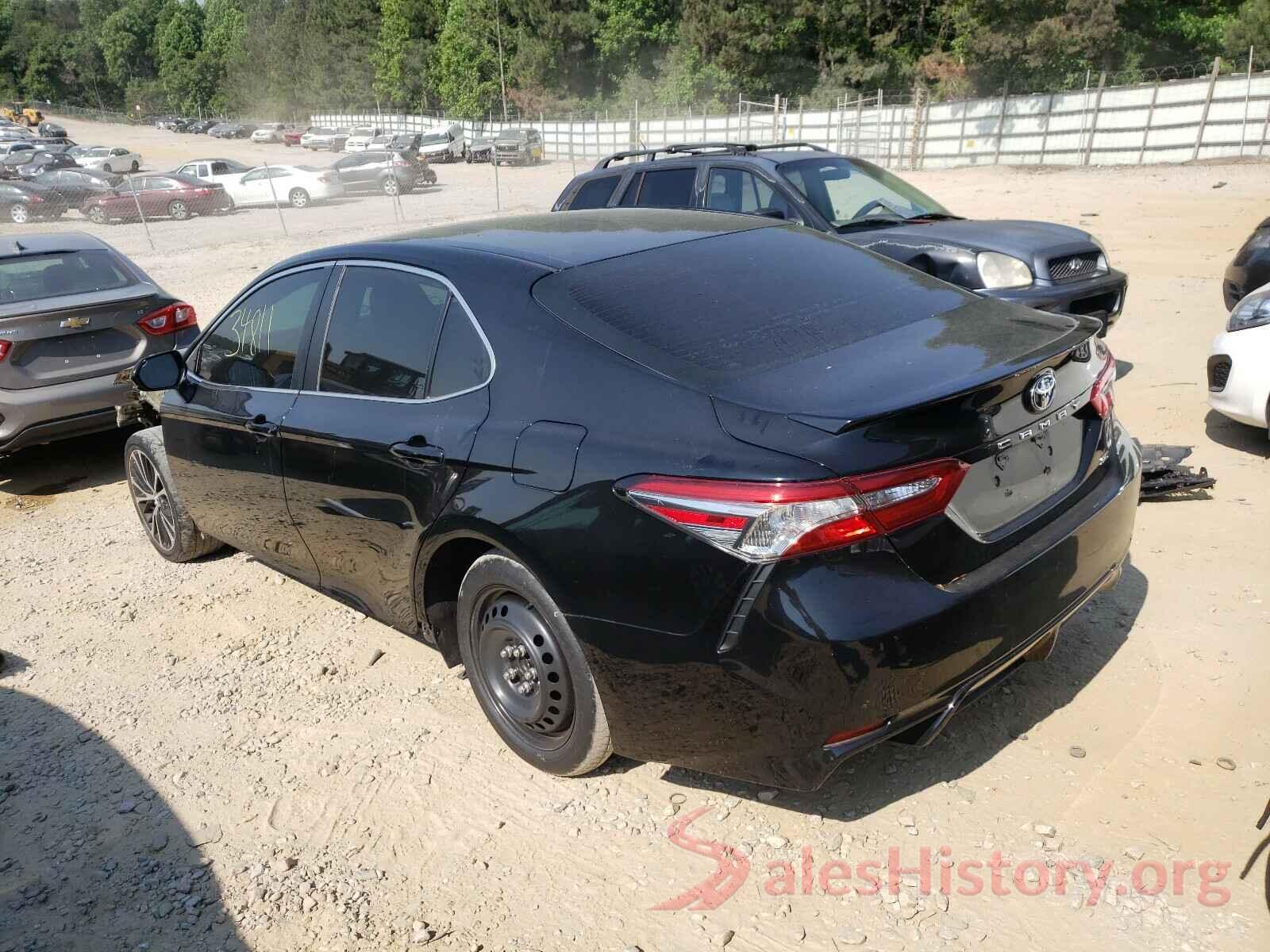 4T1B11HK2JU045609 2018 TOYOTA CAMRY