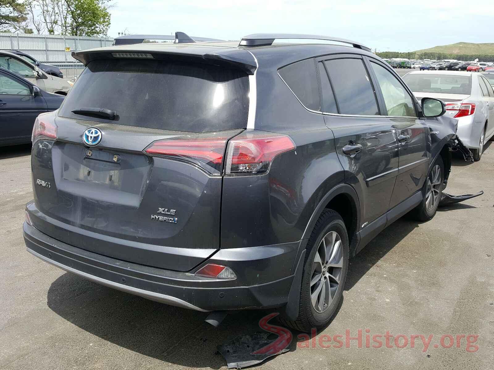 JTMRJREV6JD226325 2018 TOYOTA RAV4