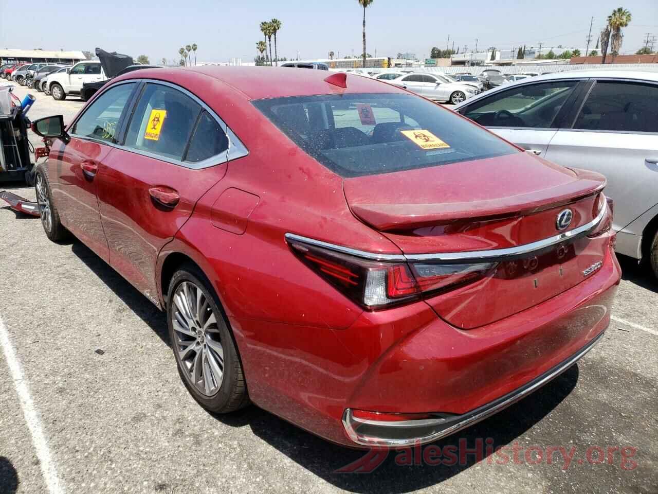 58ADA1C18MU005944 2021 LEXUS ES300