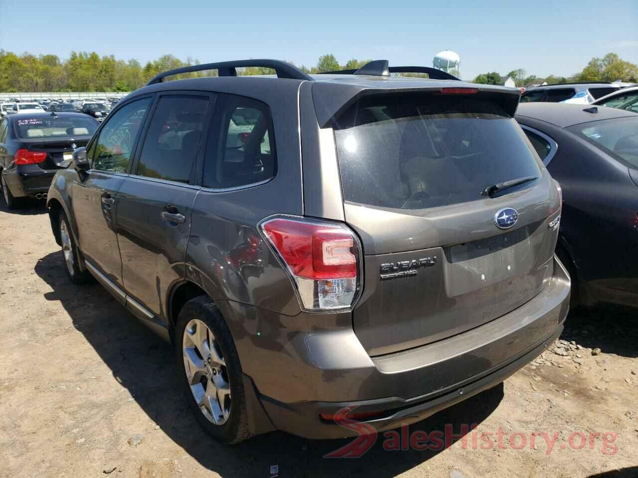 JF2SJAWC7HH560321 2017 SUBARU FORESTER