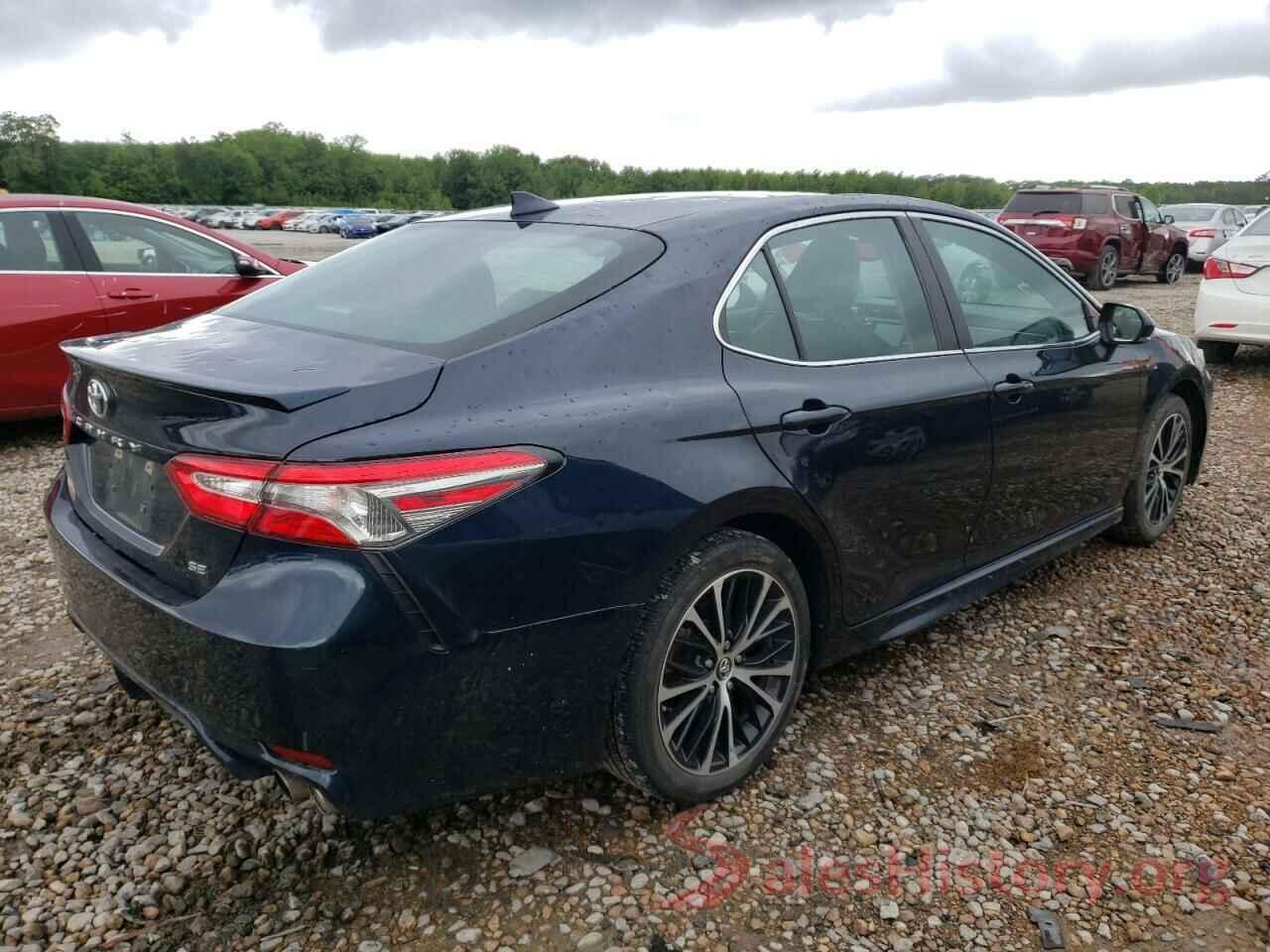 4T1B11HKXKU745802 2019 TOYOTA CAMRY