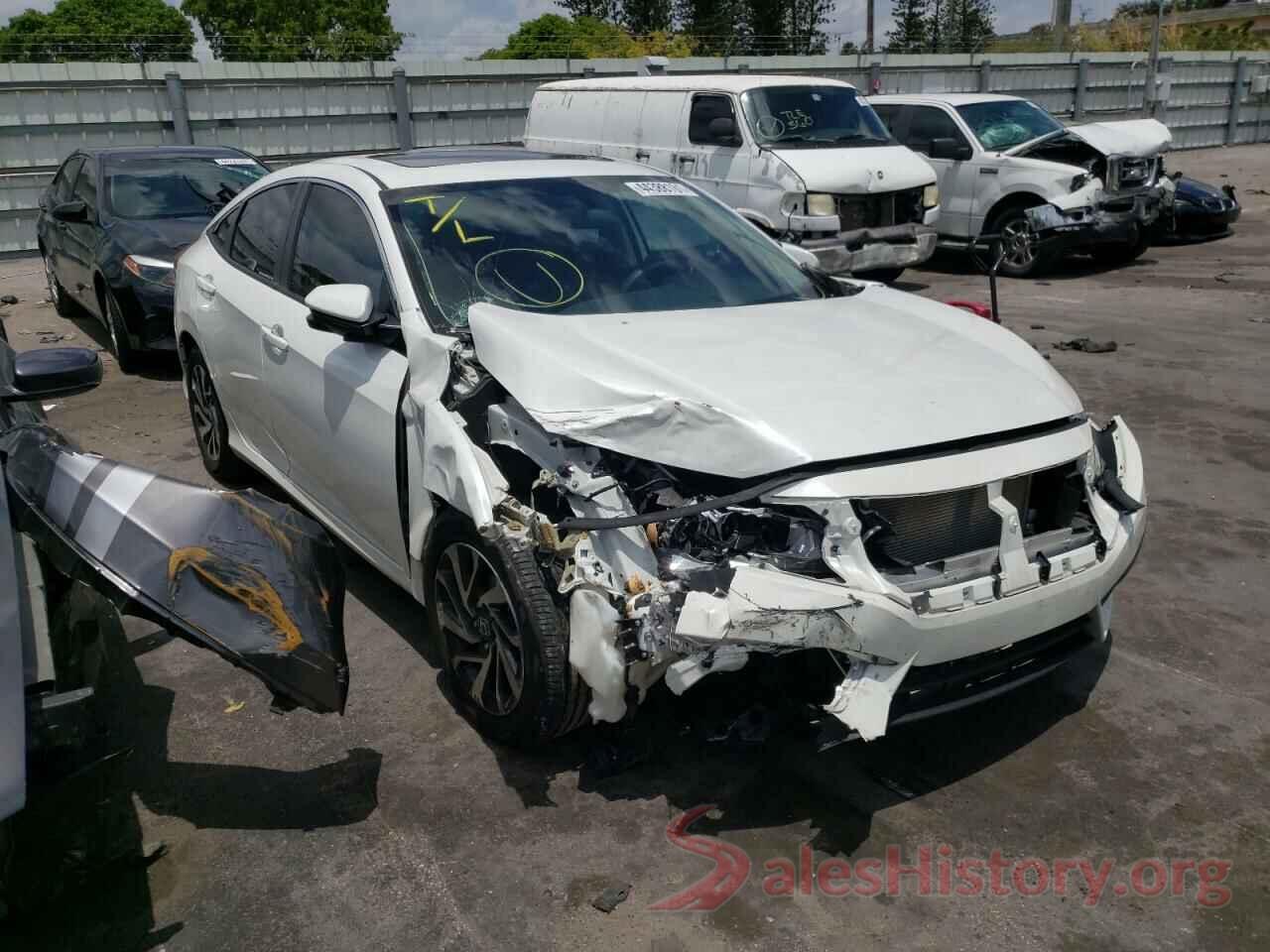 2HGFC2F71JH571349 2018 HONDA CIVIC