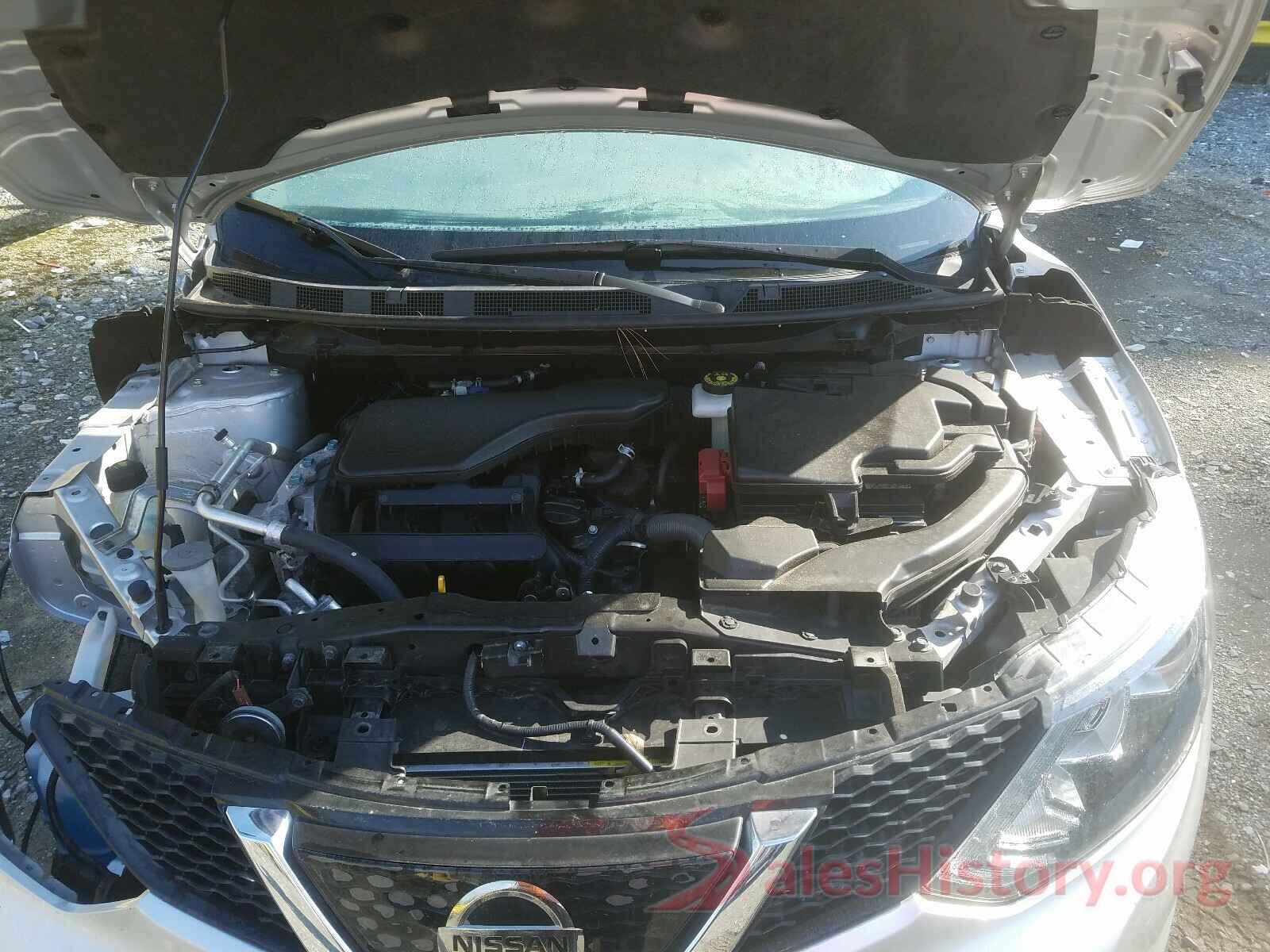 JN1BJ1CP2JW151136 2018 NISSAN ROGUE