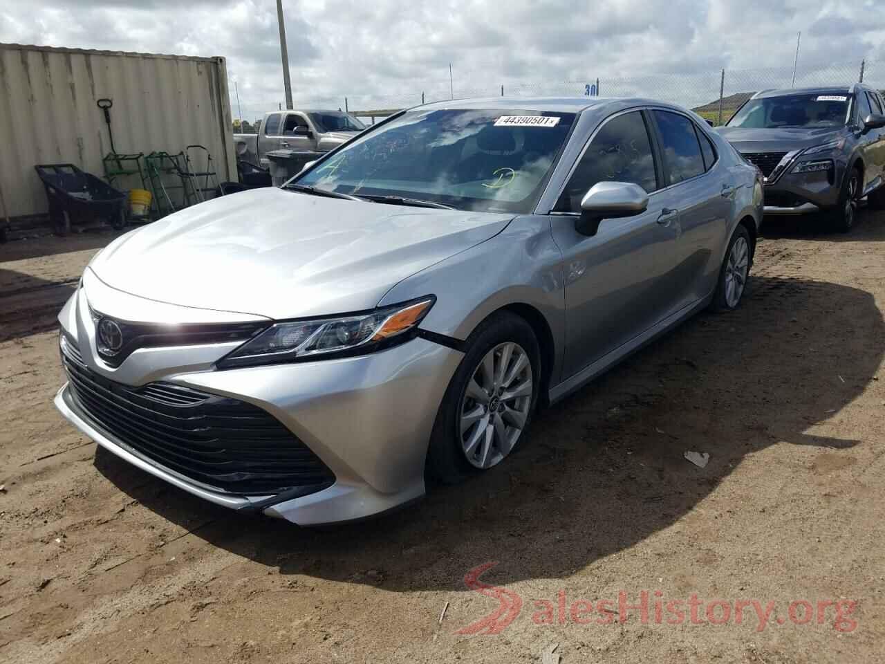 4T1B11HK8JU595316 2018 TOYOTA CAMRY