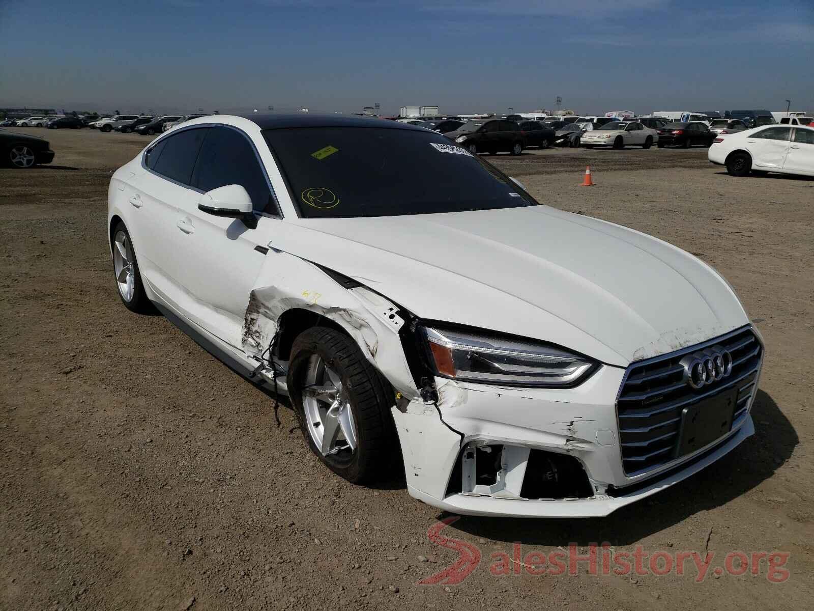 WAUDNCF53JA010862 2018 AUDI A5