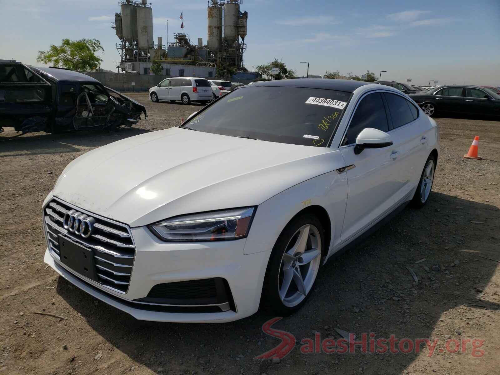 WAUDNCF53JA010862 2018 AUDI A5