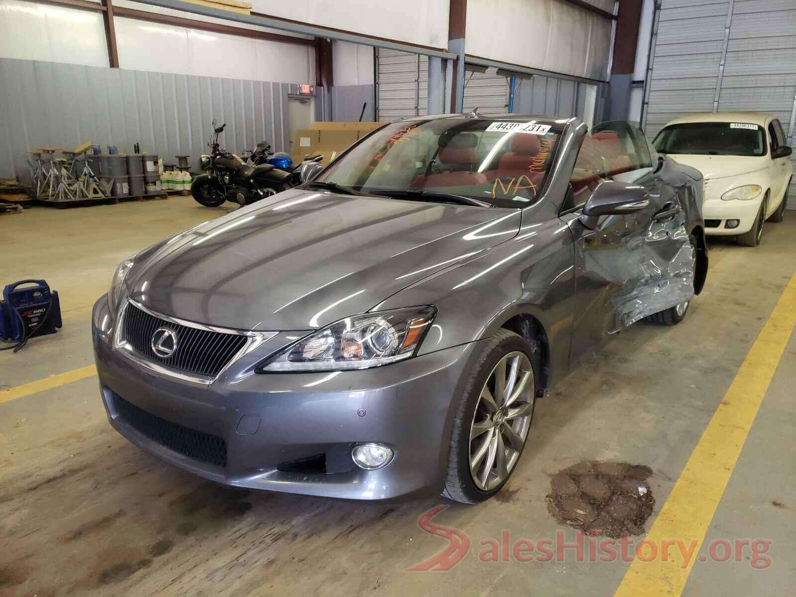 JTHFF2C20F2532555 2015 LEXUS IS