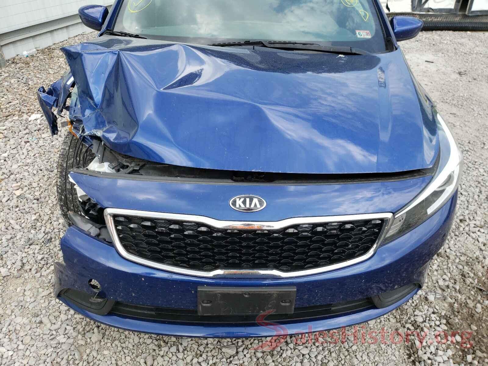 3KPFL4A7XJE166541 2018 KIA FORTE