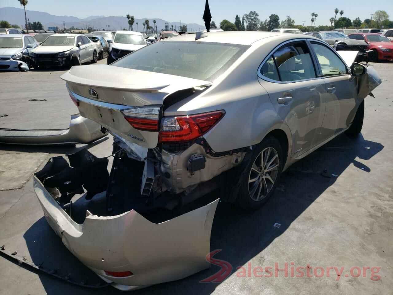 JTHBW1GG7J2182039 2018 LEXUS ES300