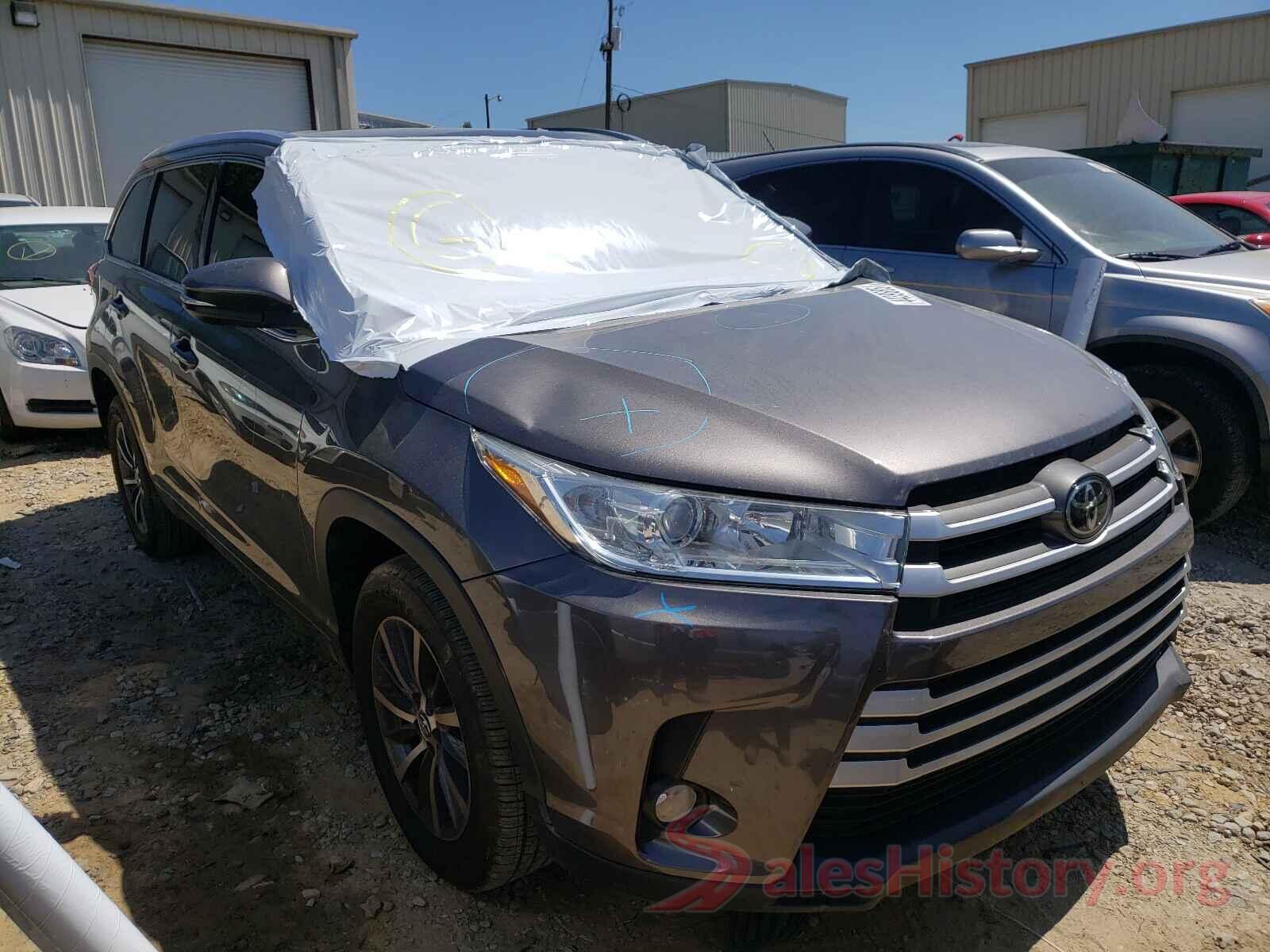 5TDKZRFH6JS528186 2018 TOYOTA HIGHLANDER