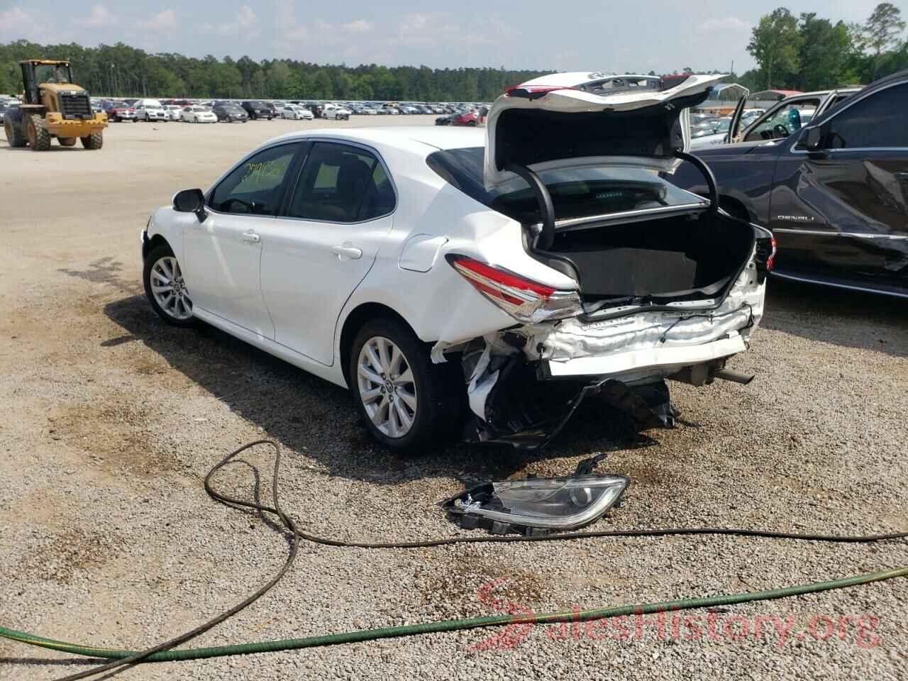 4T1B11HK5KU757775 2019 TOYOTA CAMRY