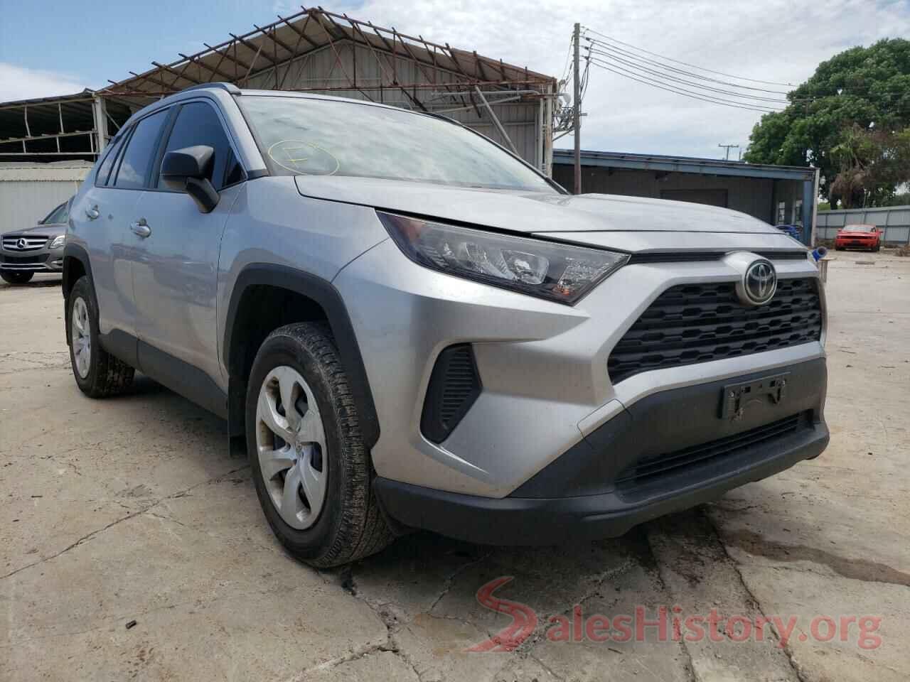 JTMH1RFV6KJ007247 2019 TOYOTA RAV4